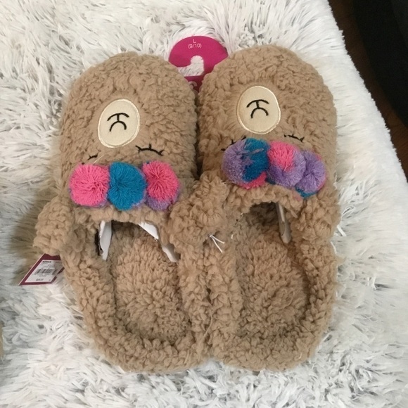 So Llama slippers size medium 7/8  NWT - Picture 6 of 11